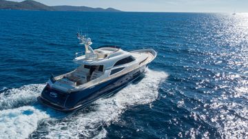 74' Mochi Craft 2005