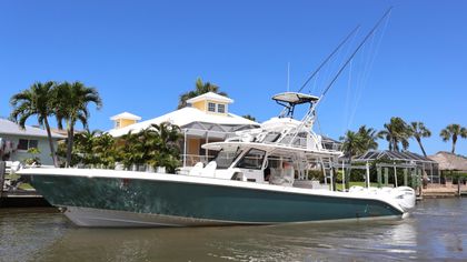43' Everglades 2019