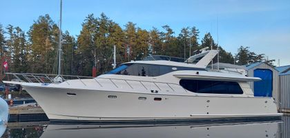 66' Symbol 2001 Yacht For Sale