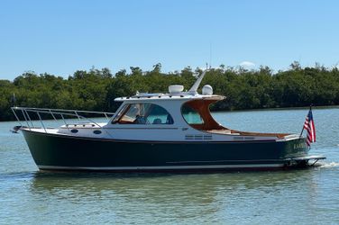 37' Hinckley 2014