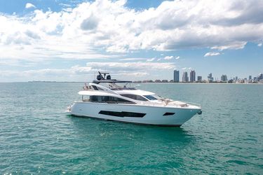 86' Sunseeker 2021