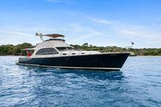 Palm Beach Motor Yachts 65