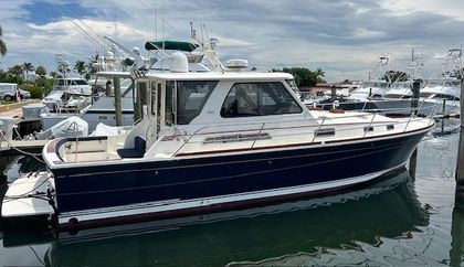 42' Sabre 2004