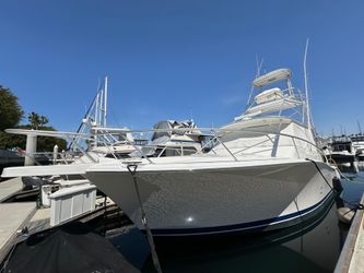 41' Luhrs 2007