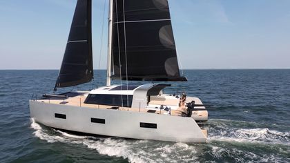 49' Vaan 2025