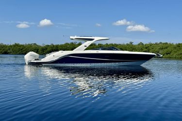 31' Sea Ray 2022