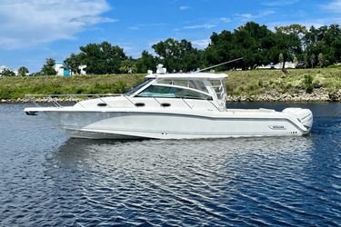 35' Boston Whaler 2019 Yacht For Sale