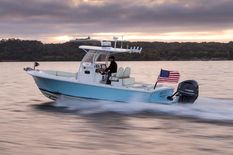 Hunt Yachts 26 Center Console