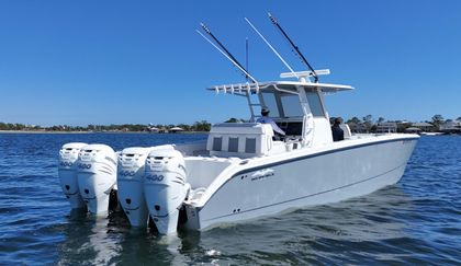 37' Invincible 2020