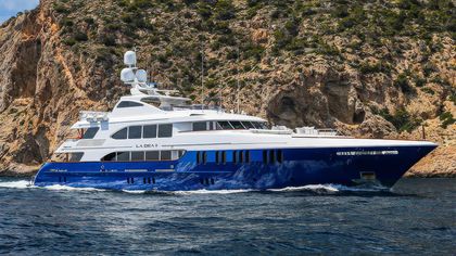 161' Trinity Yachts 2007