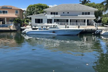 42' Yellowfin 2018 Yacht For Sale