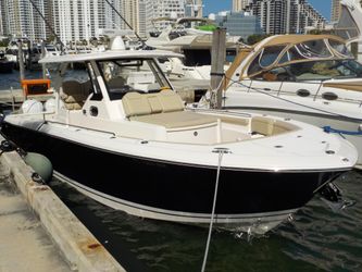 36' Pursuit 2019