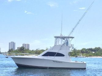 40' Luhrs 2001