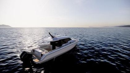 32' Oryx 2025