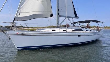 44' Catalina 2010