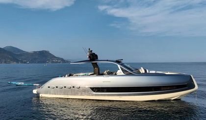 47' Invictus 2023