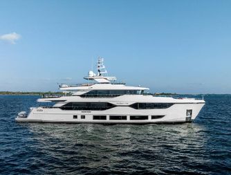 Gulf Craft Majesty 120