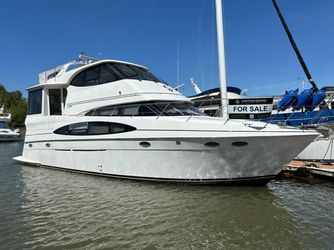 50' Carver 2000 Yacht For Sale