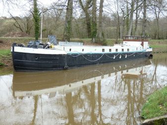 Barge Live aboard