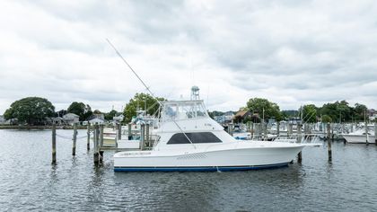 47' Viking 1999 Yacht For Sale