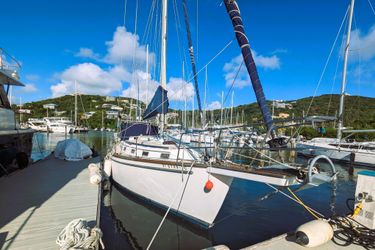 38' Island Packet 1986