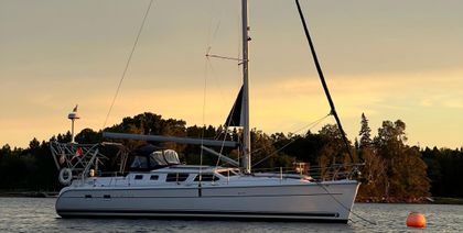 44' Hunter 2005