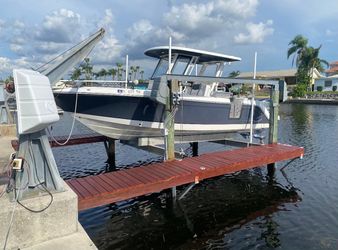 27' Robalo 2021