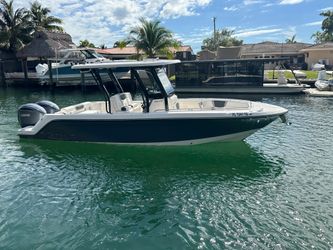 27' Robalo 2022