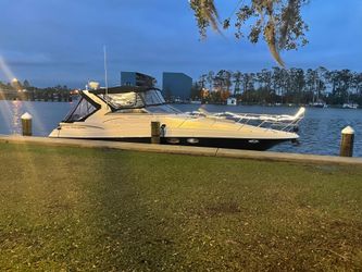 35' Regal 2005