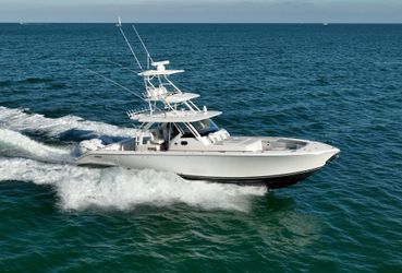 42' Pursuit 2020