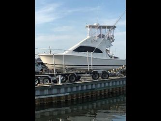 34' Luhrs 2002