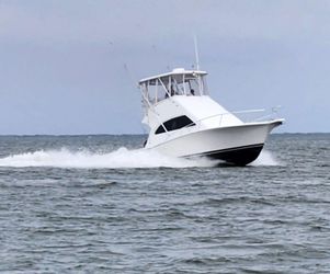 34' Luhrs 2002