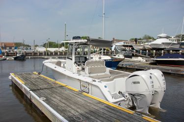 27' Sea Hunt 2025