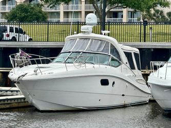 35' Sea Ray 2010