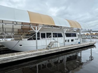 56' Skipperliner 1996