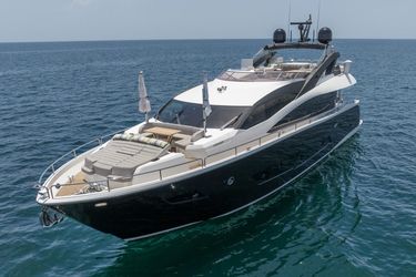 86' Sunseeker 2018