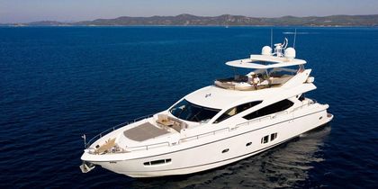 80' Sunseeker 2011
