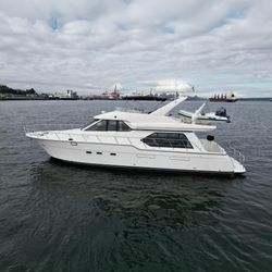 52' Bayliner 2000