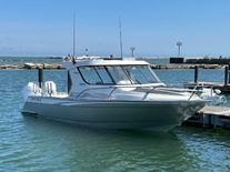 Extreme Boats 885 Game King 29'