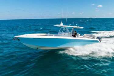 37' Bahama 2015