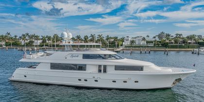 112' Westport 2010