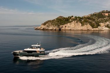 61' Azimut 2024