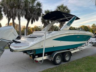 27' Sea Ray 2022