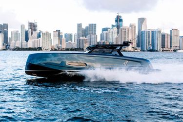 45' Vanquish Yachts 2022