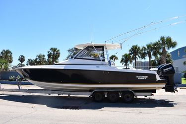 36' Contender 2008