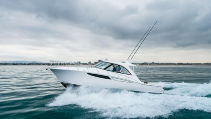 42' Mag Bay 2023