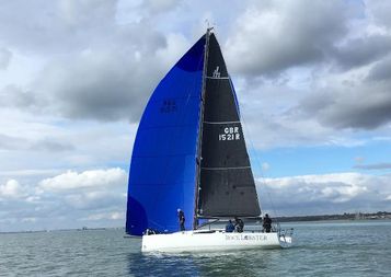 J Boats J/121