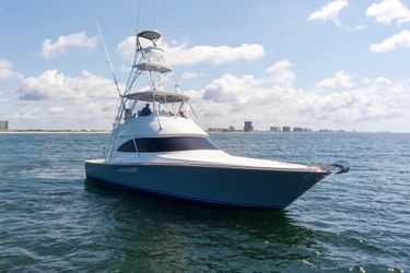 48' Viking 2017