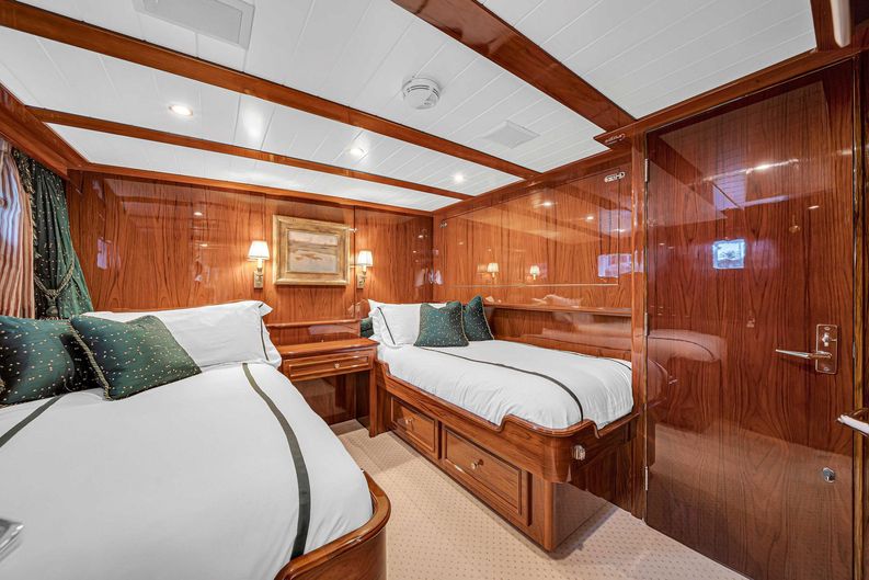 Inevitable Yacht Photos Pics Port Guest Stateroom