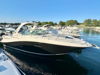 35' Sea Ray 2011